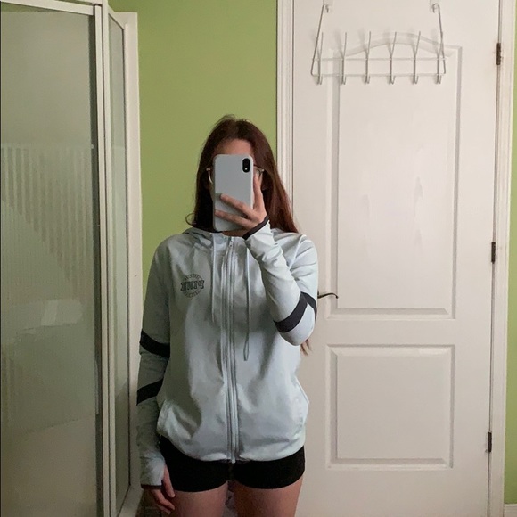 Zip Up Sweater - Picture 3 of 3